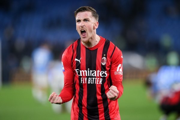 意媒：米兰提供280万年薪续约报价但萨56要400万，两边暂未达一致