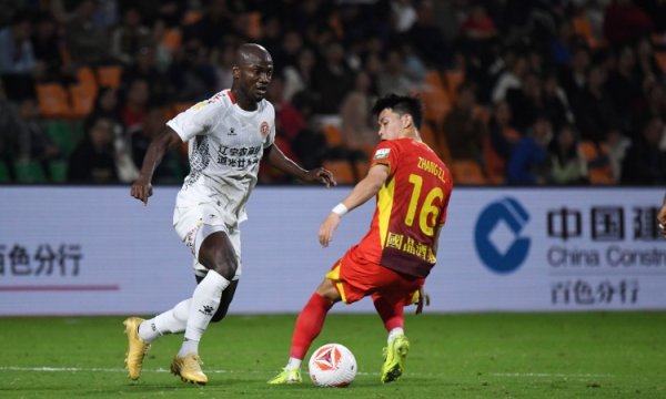 安以恩：辽宁铁东谈主从未拖欠过工资和奖金 中国足球的基础一经很好