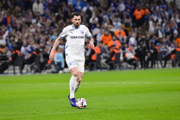 米体：尤文有意在冬窗引进后腰新援，霍伊别尔是首要目标