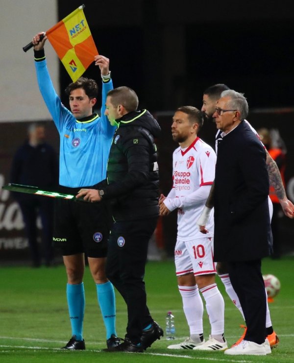 时隔2年复出！37岁卡塔尔宇宙杯冠军成员帕普·戈麦斯重返赛场