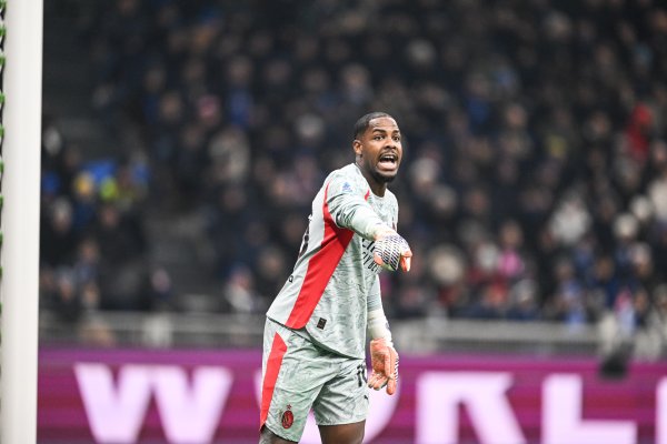 米体：英超球队和尤文关注迈尼昂，米兰的续约报价仍然有效