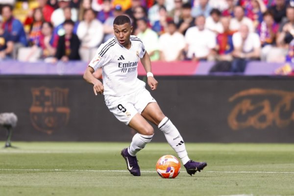 欧冠至少30球球员中仅两东谈主客场进球多于主场：姆巴佩、里瓦尔多