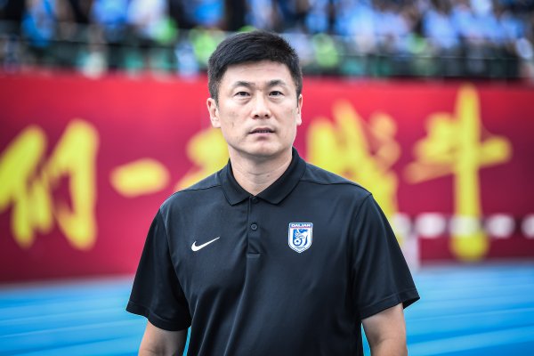 中国足球疆土冷落！大连将成为领有中超中甲中乙中冠球队的城市