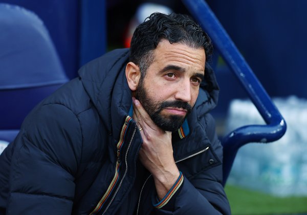 绿帽哥：曼联措置层牵挂阿莫林很快需要下课，不肯为中场参加重金