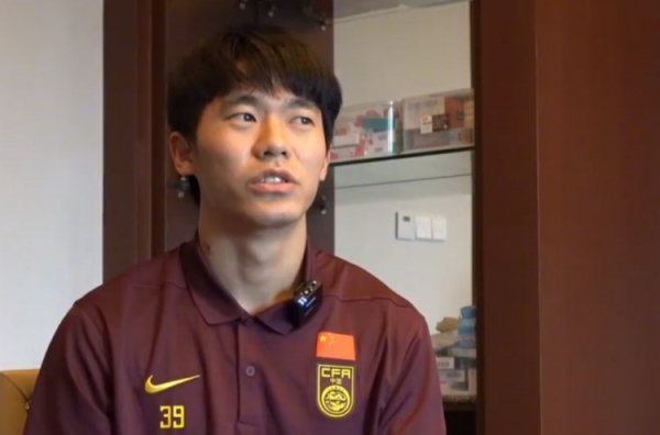 胡荷韬：其实伤病并莫得十足好，再把我方当年青球员是一种顺心