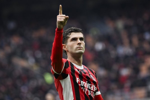 罗体：普利西奇肌肉不适，险些不错信托将缺战拉皆奥