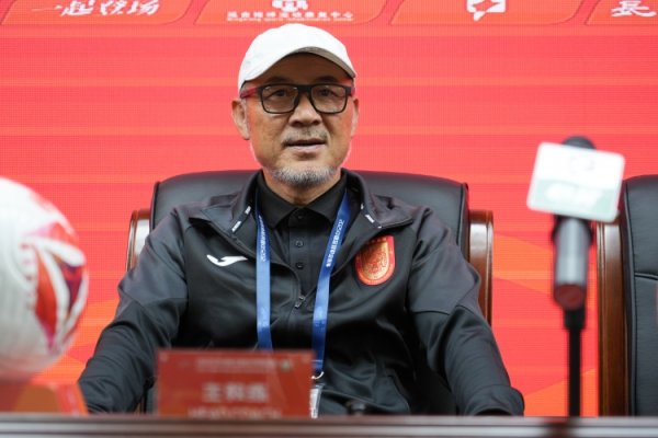 张外龙：我兑现“一定会回重庆”承诺；明年谁执教铜梁龙尚未确定