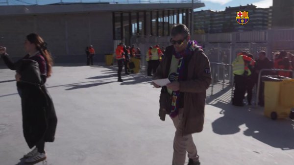 回家的喜悦！Spotify诺坎普球场在45157名萨迷的高唱声中重焕期望