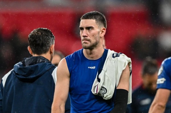 意媒：弗拉霍维奇两天内决定是否手术，若手术将伤缺至少三个月